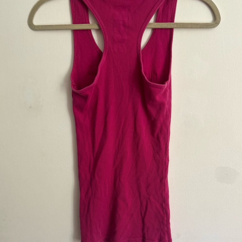 Guess Fuchsia Ribbed Tank Top - Picture 2 of 3